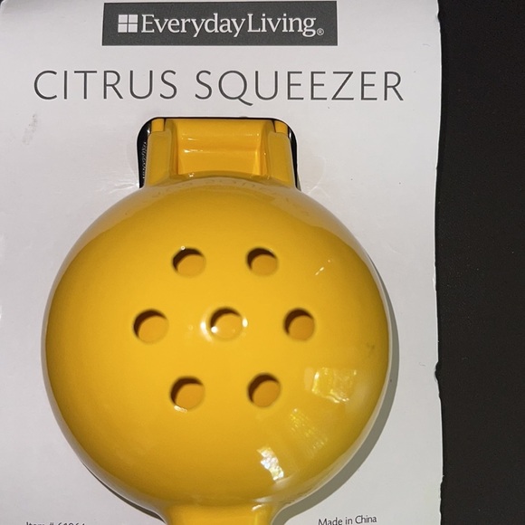 Everyday Living Citrus Squeezer Yellow - Picture 4 of 4